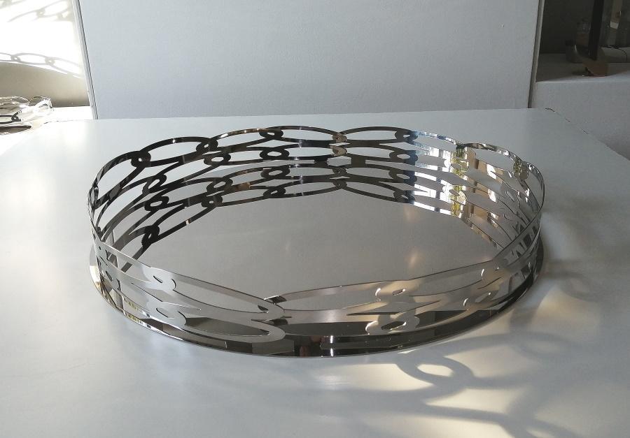 Round tray 