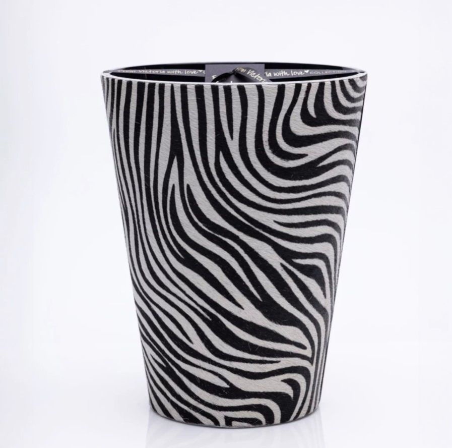 WNB VICTORIA CANDLE