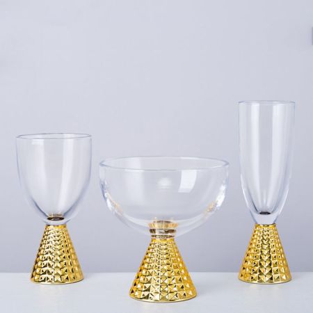 GLASS VASE-L